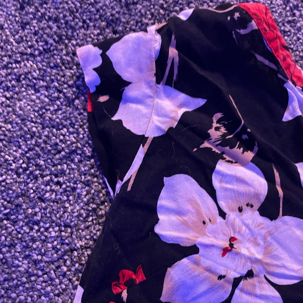 Flower blouse - Picture 4 of 4